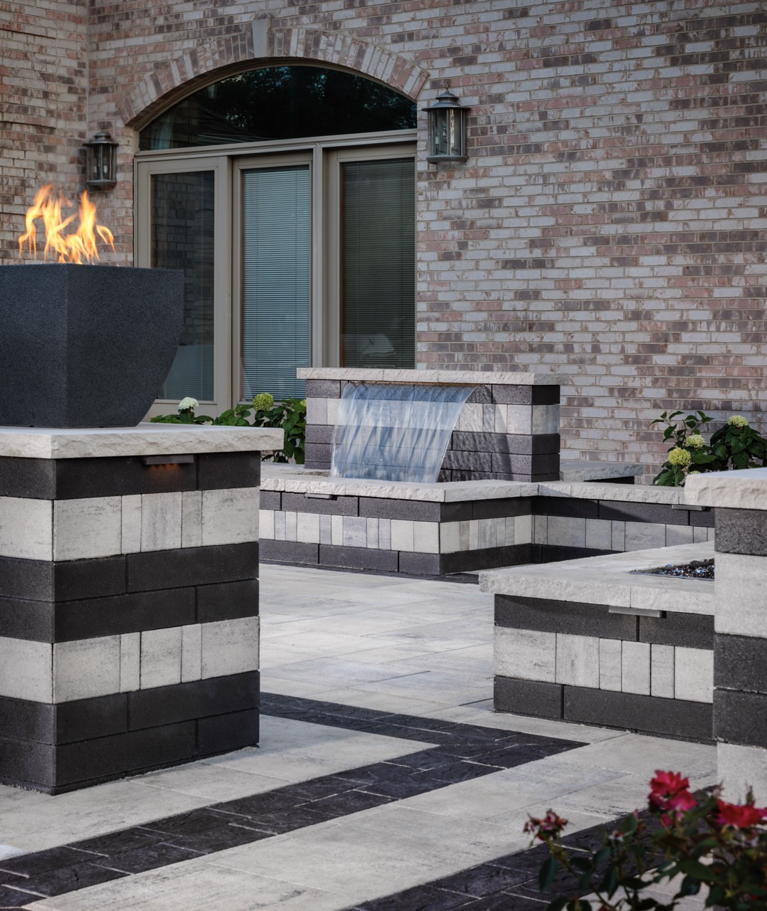 Material Use: Emphasizing Color and Texture with Hardscapes